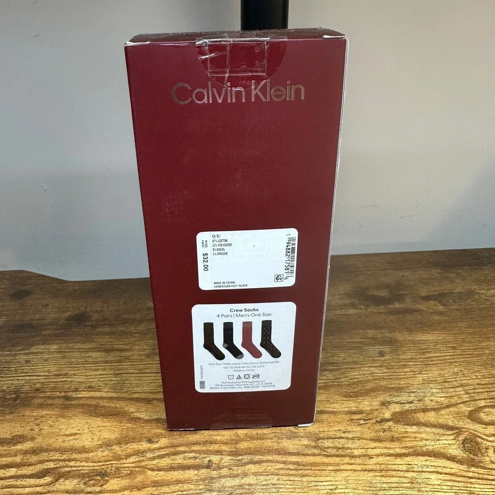 NEW Calvin Klein Mens Crew Socks 4 Pack Gift Box Black Burgundy Argyle